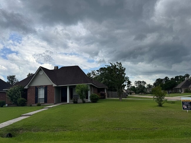 Photo - Beautiful Rental in Rolling Meadows