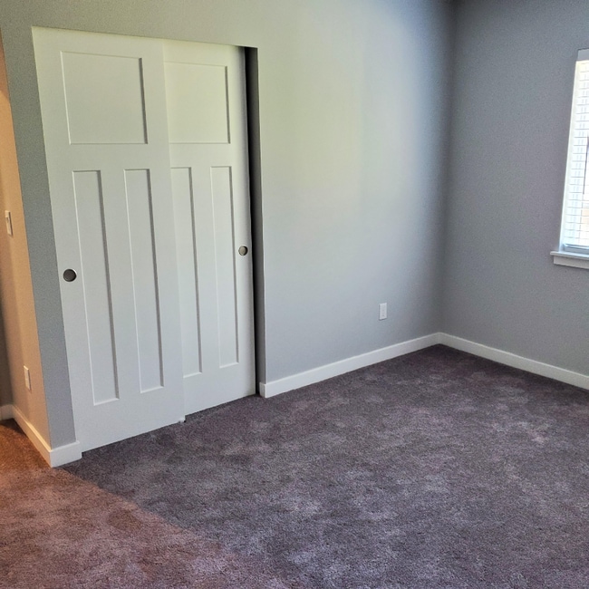 Photo - 9229 Kenwood Dr SW