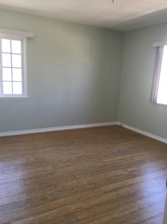 Bedroom - 7039 W Manchester Ave Unit 7039