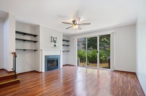 Photo - 295 Hunterdon Ct