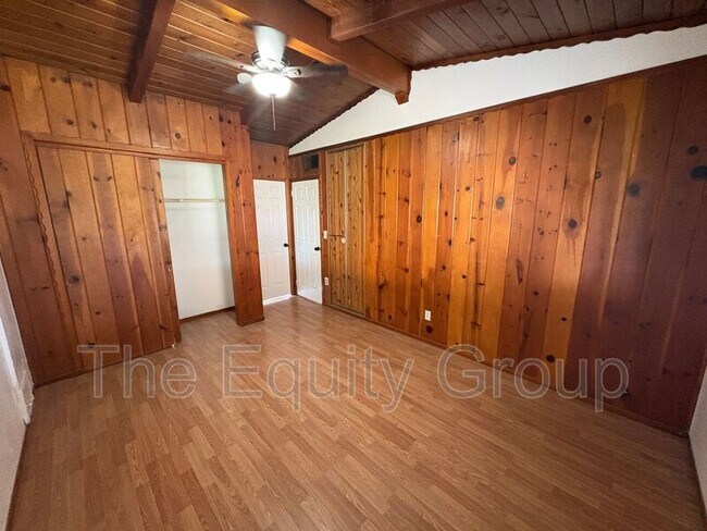 Photo - 856 W Chestnut St Unit HOUSE