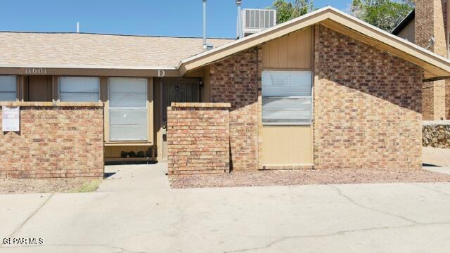 Building Photo - 11601 James Watt Dr