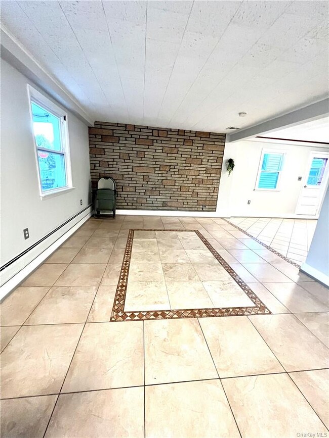 Photo - 3 Muller Ave