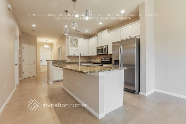 11914 Meadowgate Pl