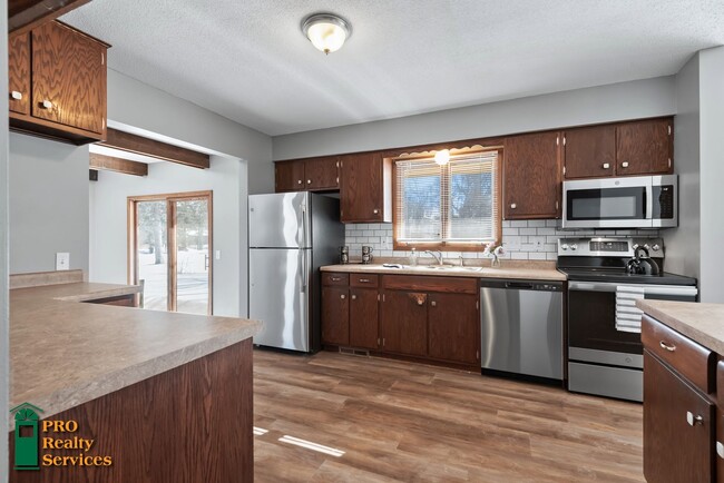 3 Bedroom Home in Lake Elmo - 3 Bedroom Home in Lake Elmo