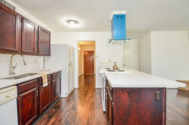 Photo - 17518 Autumn Trails Ln