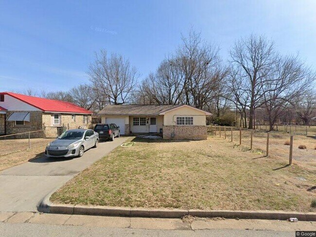 3-Bedroom home - Section 8 Welcome - 3-Bedroom home  - Section 8 Welcome