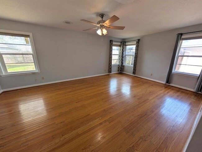 Photo - 5306 Briarbend Dr