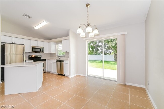 Photo - 1804 NE 21st St