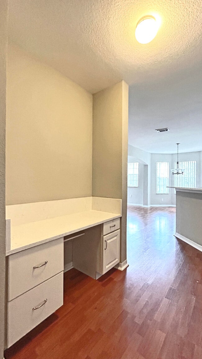 Photo - 116 SW Peacock Blvd Unit 9-201