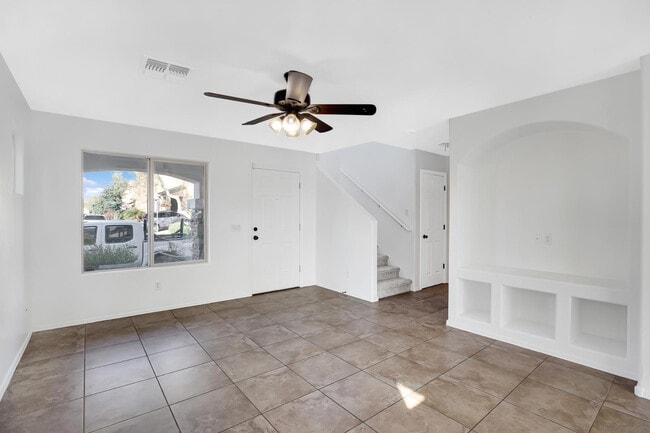 Photo - 9547 E Belmont Ave