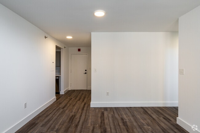 1HAB, 1BA - 583 ft² - Observer Park