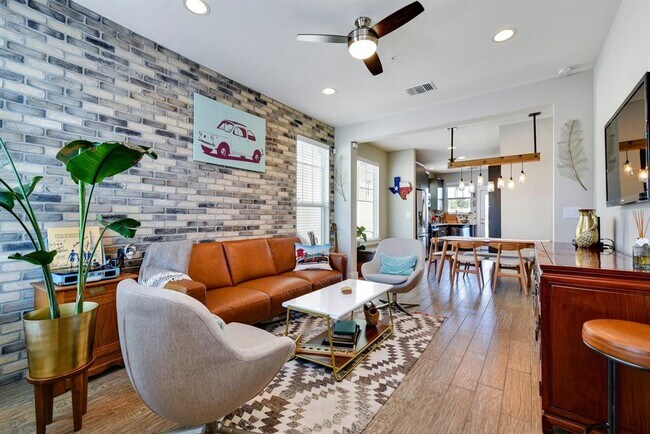 Photo - 8002 Wildcat Pass