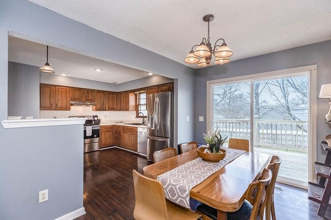 Photo - 1820 E 151st Terrace