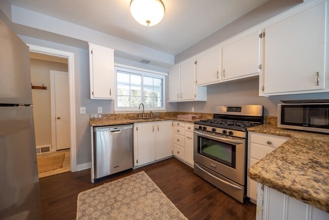 Photo - Charming Cape Cod Retreat on Expansive Gro...