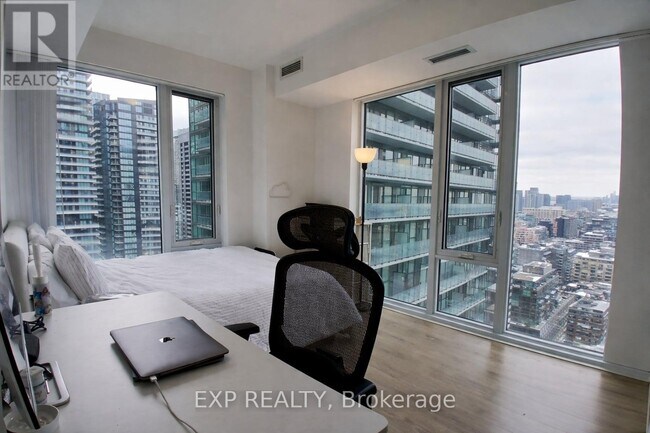 Photo - 28 Widmer St Unit 3323