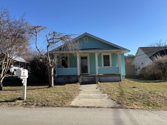 Building Photo - 17 Killian Rd