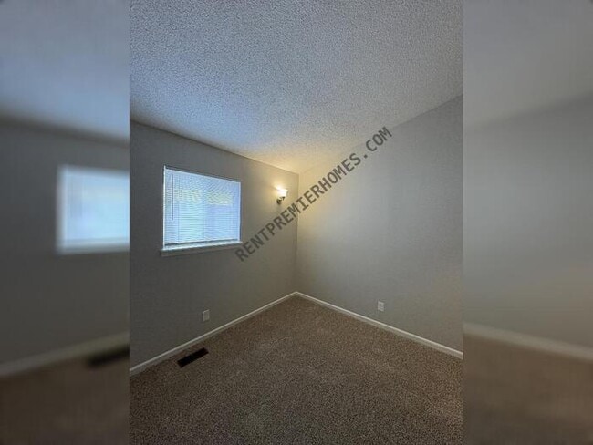 Photo - 7318 L St