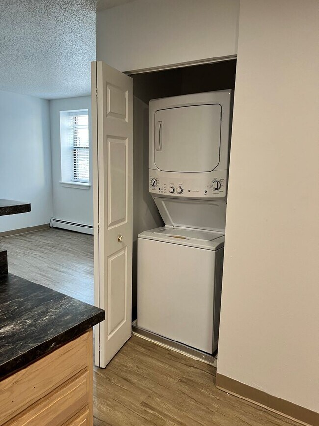 Photo - 35 Willow St Unidad 35-101