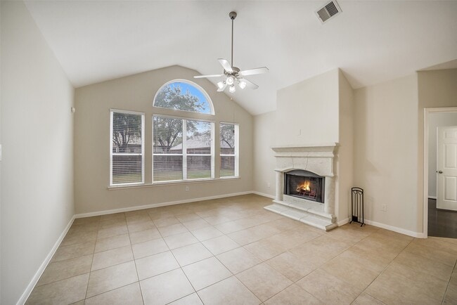 Building Photo - 24538 Evangeline Springs Ln