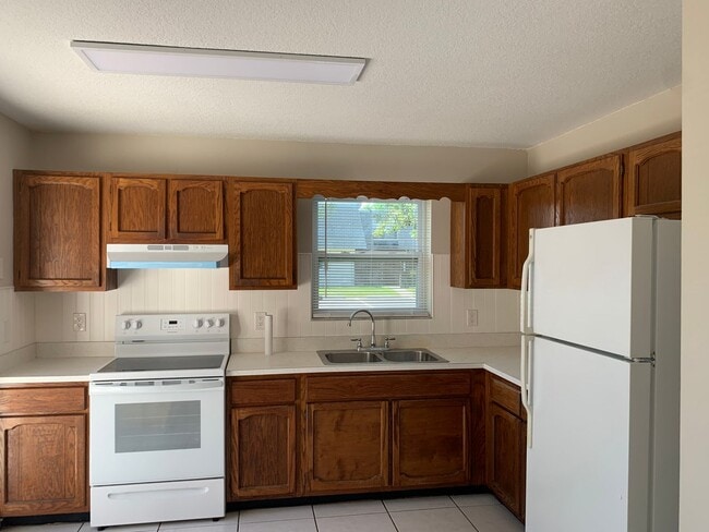 Photo - 2 Bedroom 1.5 Bath 2 Story Townhouse