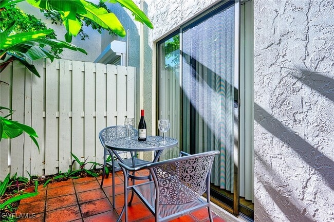 Photo - 855 Reef Point Cir