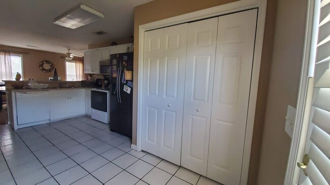 Photo - 1955 Rock Ledge Ct