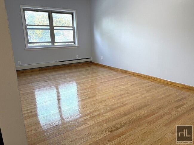 Photo - MINNA STREET