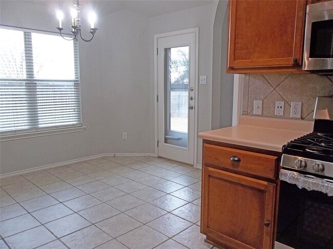 Photo - 110 Fossil Trail