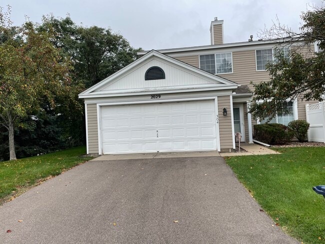 Building Photo - 2029 Southcross Dr W Rental
