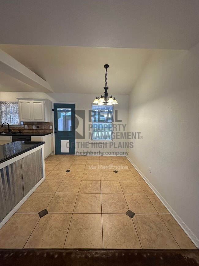 Photo - 2513 Stardust Ln