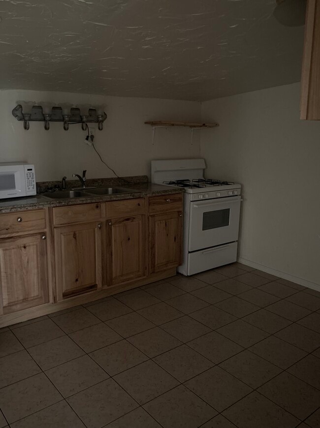 Photo - 1110 Wilson St