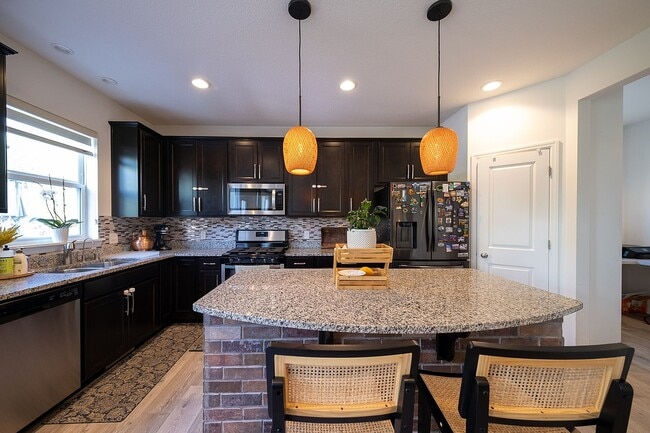 Photo - 5004 Trillium Cove NE