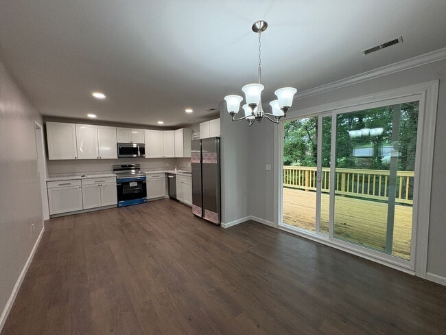 Photo - Spacious Living in a Great Location