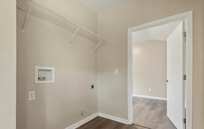 16672 Gabriel Wy