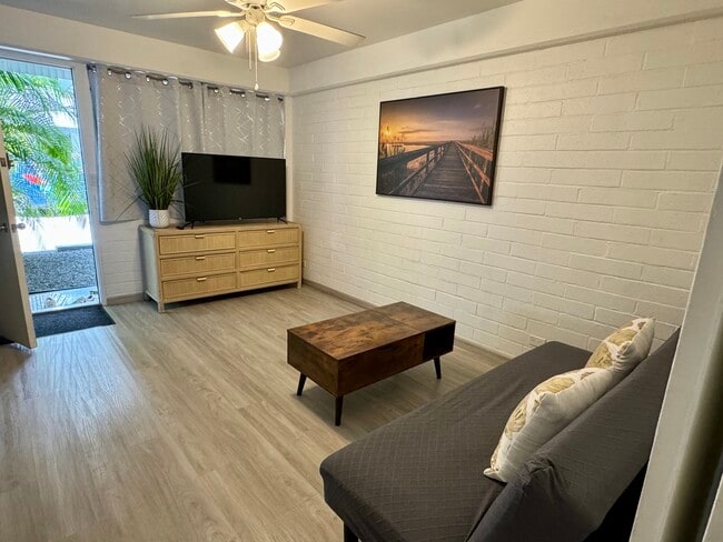 Photo - 410 Nahua St Unidad 104