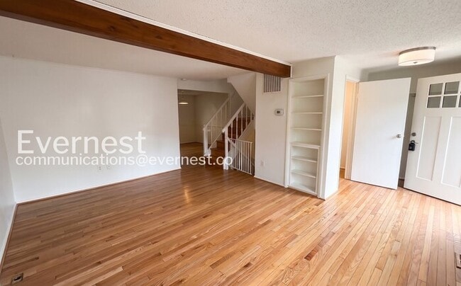 Photo - 3284 Wyndale Ct