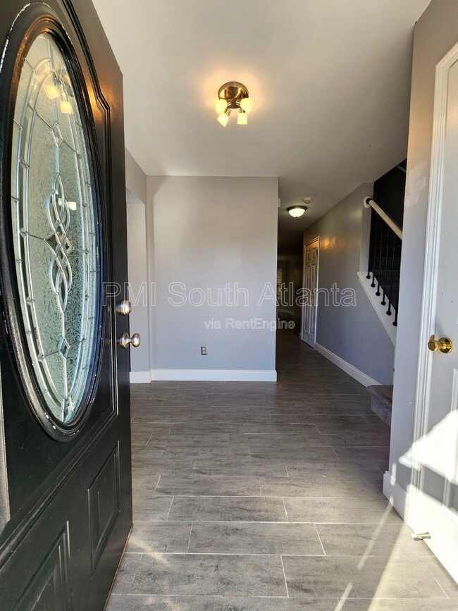 Photo - 2085 Winding Crossing Trail