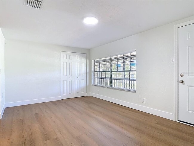 Photo - 1415 Frances Dr