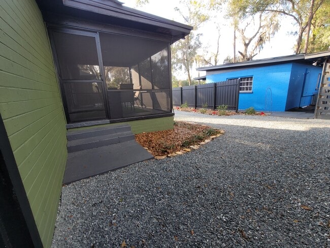 Photo - 5321 NE 29th St