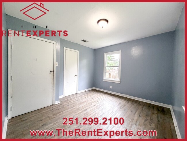 Photo - 4039 Higgins Rd