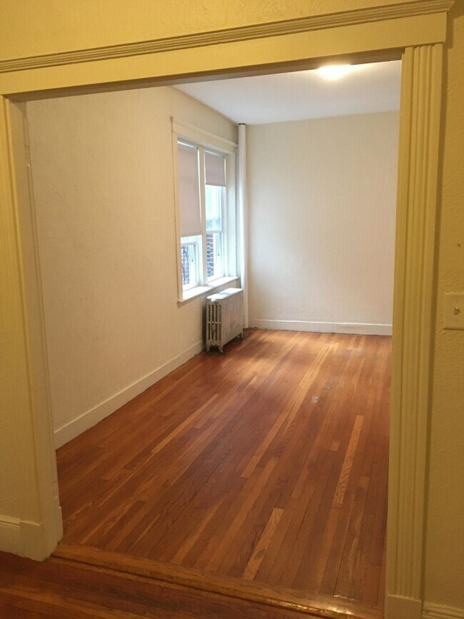 Photo - 9/1 No Fee! Spacious studio near Cleveland...