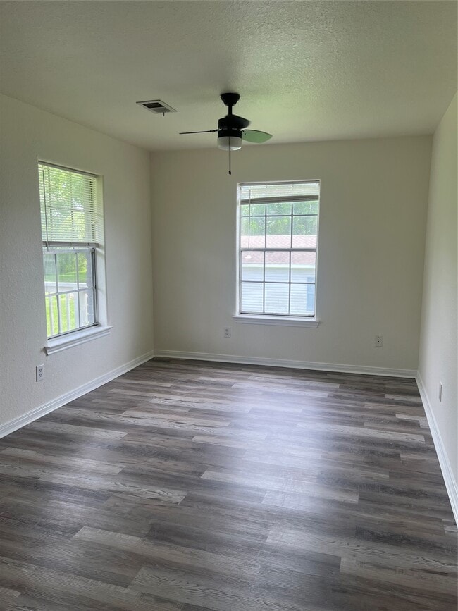 827 Algoa-Friendswood Rd Unidad 4