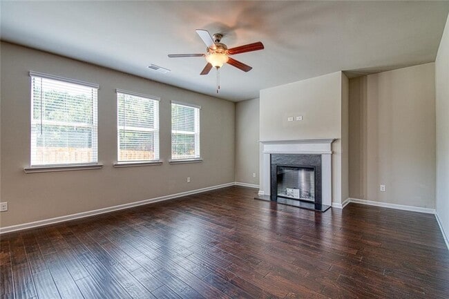 Photo - 1839 Pearson St