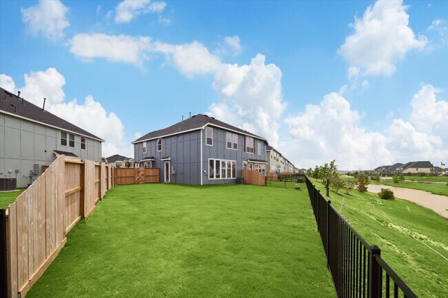 Photo - 5518 Amber Brook Ln