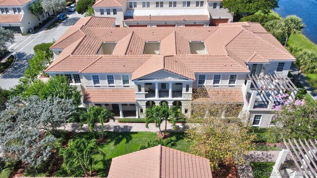 8332 NW 7th Ct