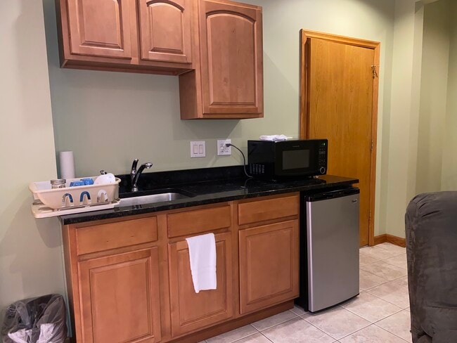 Photo - The Old Corner Hotel