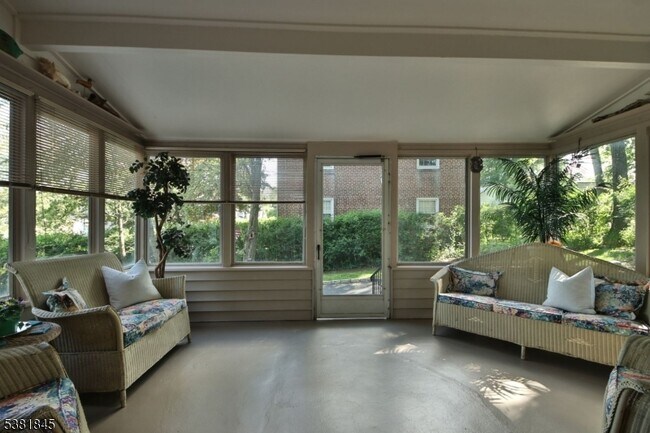 Photo - 22 Rockland Terrace Unit 3