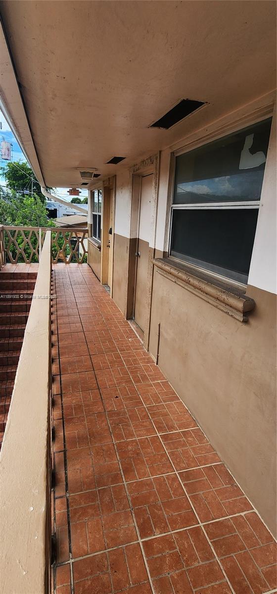 Photo - 664 W 29th St Unit 6
