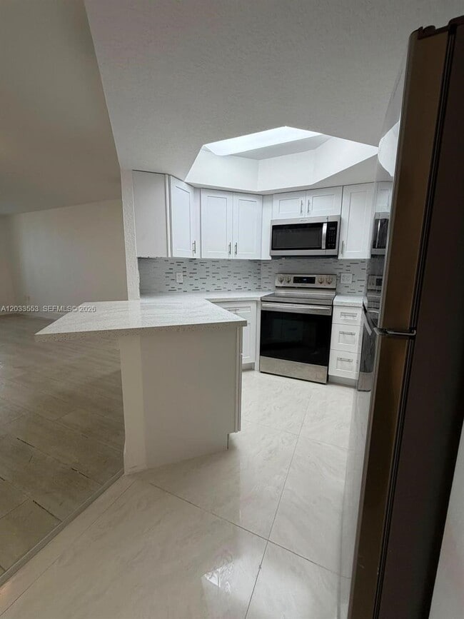 Photo - 8235 Lake Dr Unit 502
